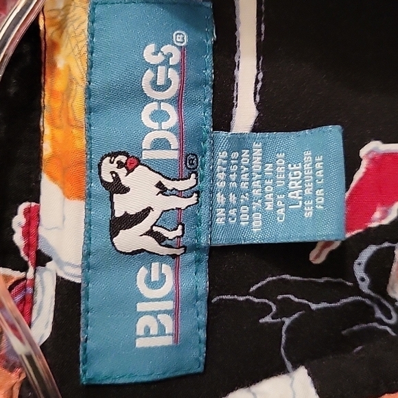 Men's Big Dogs Tropical Dog Drink Inspired Button-down Shirt, Size Large -Fun!- - Picture 2 of 4